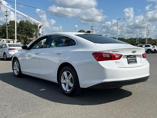 2024 Chevrolet Malibu 1FL