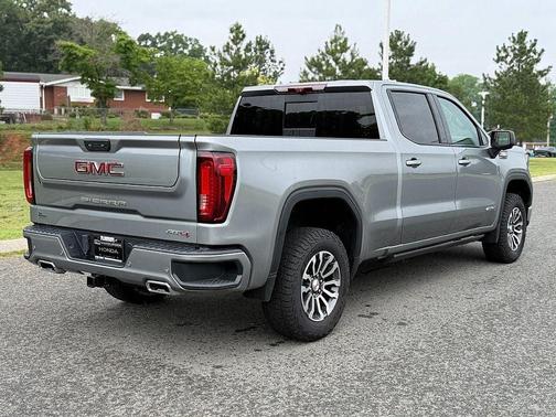 Sterling 2023 GMC Sierra 1500 AT4