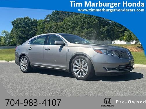 2016 Lincoln MKS Base
