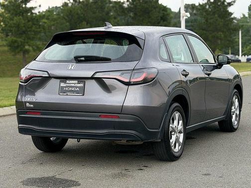 Gray 2025 Honda HR-V LX