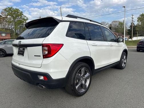 Platinum White Pearl 2020 Honda Passport Touring