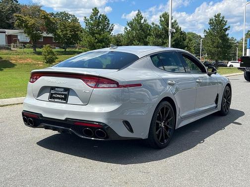 2023 Kia Stinger GT2