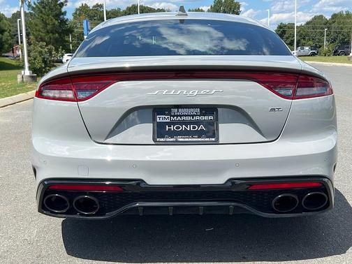 2023 Kia Stinger GT2