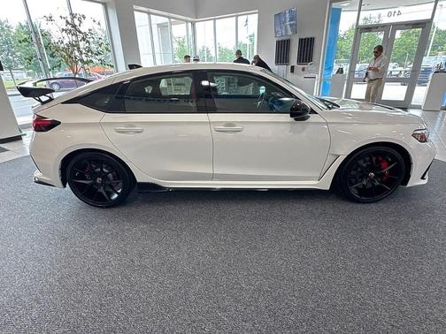 Championship White 2026 Honda Civic Type R