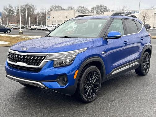 2022 Kia Seltos Nightfall