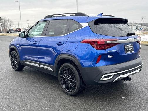 2022 Kia Seltos Nightfall