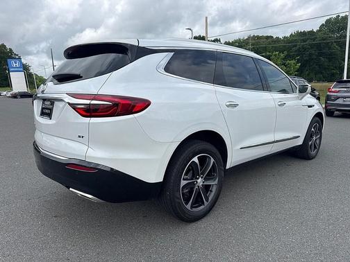 White Frost Tri-Coat 2020 Buick Enclave Essence