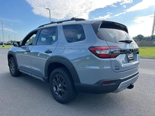 2023 Honda Pilot TrailSport