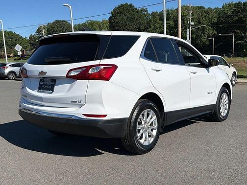 Summit White 2020 Chevrolet Equinox 2LT