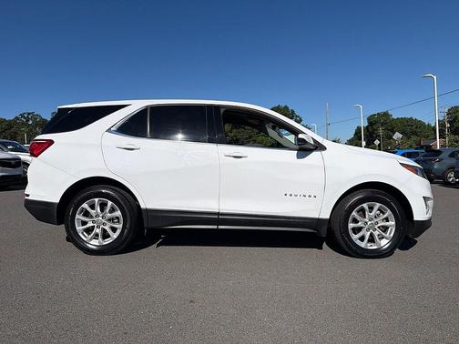 Summit White 2020 Chevrolet Equinox 2LT