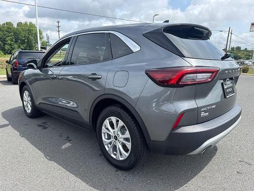 Carbonized Gray 2024 Ford Escape Active
