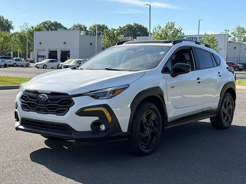 Crystal White Pearl 2024 Subaru Crosstrek Sport