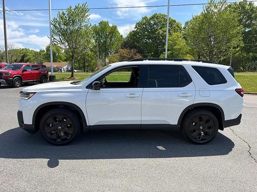 Platinum White Pearl 2026 Honda Pilot Black Edition