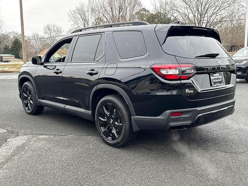 2026 Honda Pilot Black Edition