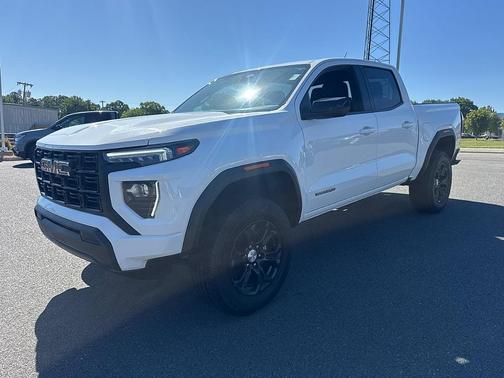 Summit White 2024 GMC Canyon Elevation