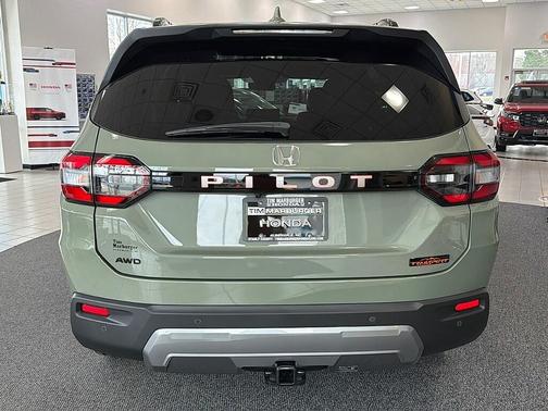 2026 Honda Pilot TrailSport