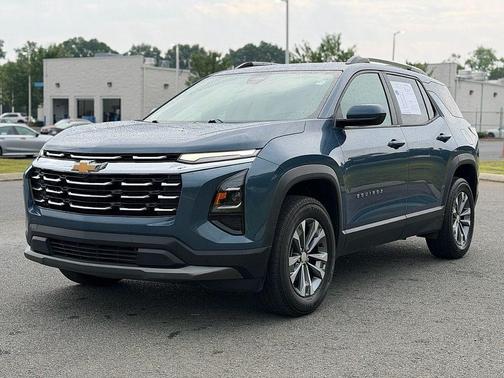 Lakeshore Blue 2025 Chevrolet Equinox LT