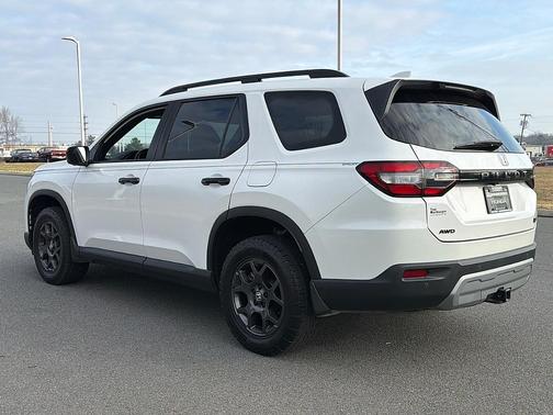 2025 Honda Pilot TrailSport