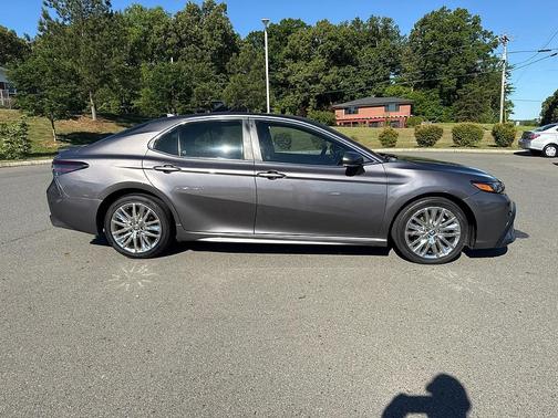 Predawn Gray Mica 2022 Toyota Camry SE