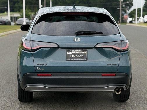 Pearl 2026 Honda HR-V Sport