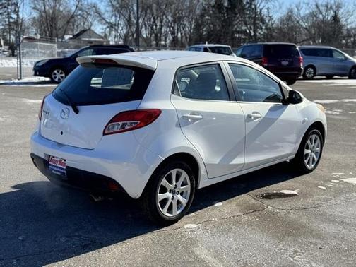 2013 Mazda Mazda2 Touring