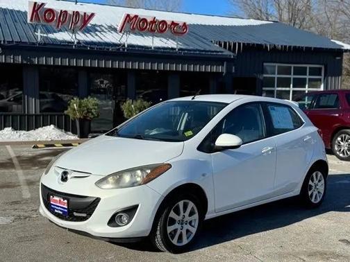 2013 Mazda Mazda2 Touring