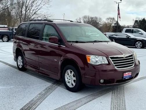 2008 Chrysler Town & Country Touring