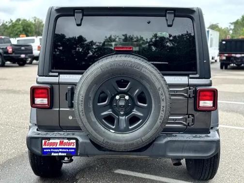 2018 Jeep Wrangler Sport
