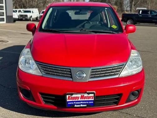 2009 Nissan Versa 1.8 S