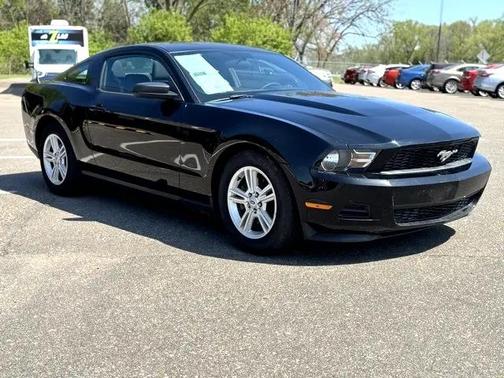 2012 Ford Mustang V6
