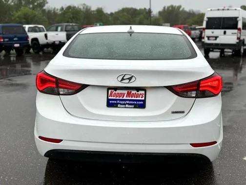 2015 Hyundai ELANTRA Limited