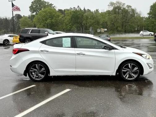 2015 Hyundai ELANTRA Limited