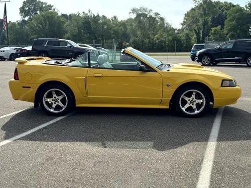 2004 Ford Mustang GT