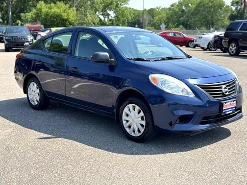 2014 Nissan Versa 1.6 S