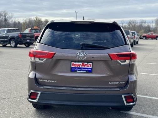 2017 Toyota Highlander 