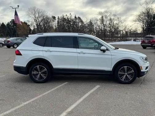 2019 Volkswagen Tiguan 2.0T SEL