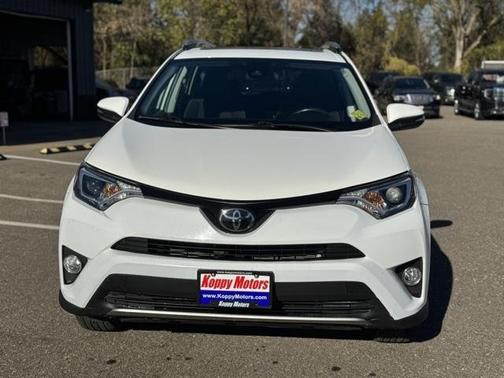 2018 Toyota RAV4 