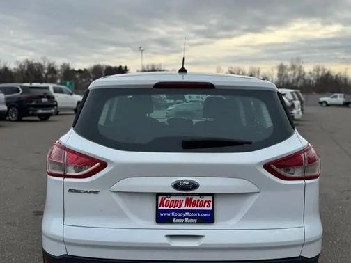 2015 Ford Escape S