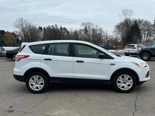 2015 Ford Escape S