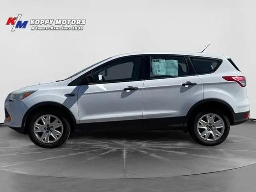 Oxford White 2015 Ford Escape S