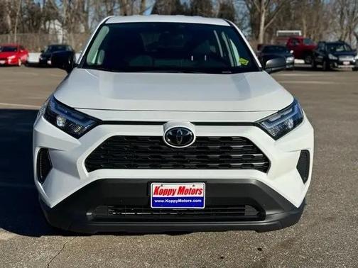 2023 Toyota RAV4 LE