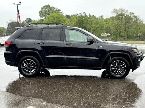2017 Jeep Grand Cherokee Trailhawk