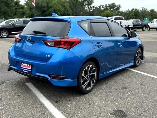 2016 Scion iM Base