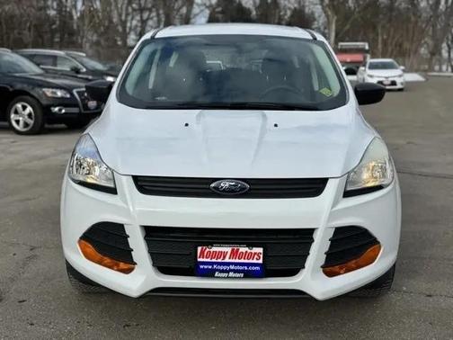 2014 Ford Escape S