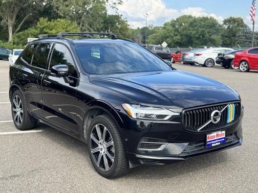 2018 Volvo XC60 Recharge Plug-In Hybrid T8 Inscription