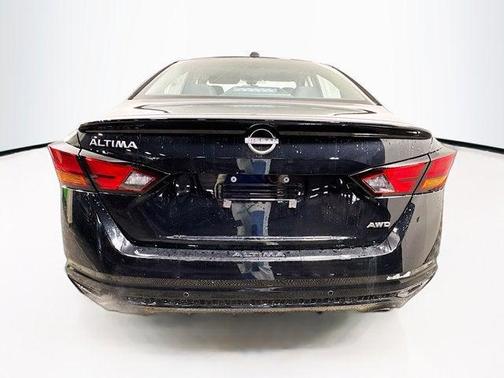 2025 Nissan Altima SV AWD