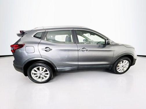 2020 Nissan Rogue Sport SV
