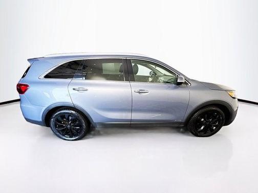 2020 Kia Sorento EX