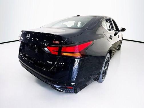 2025 Nissan Altima SR AWD