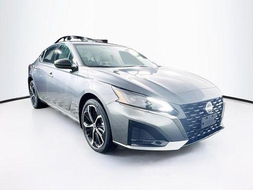 2025 Nissan Altima SR AWD